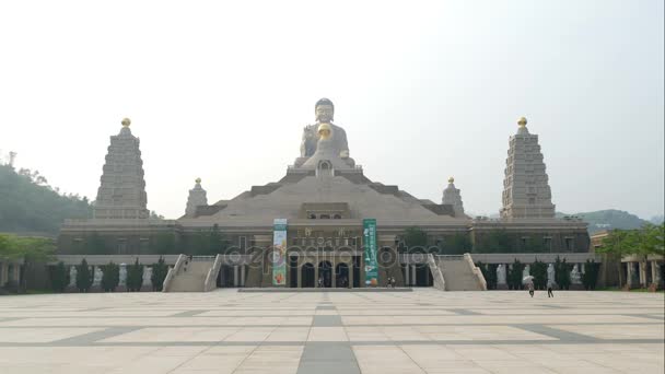Памятник Будде Фу Гуаншаня — стоковое видео