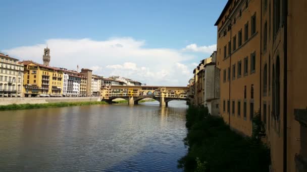 Ancient Ponte Vecchio — 图库视频影像