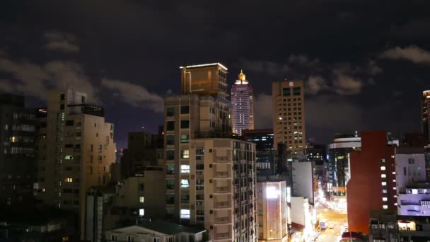 Skyline von Taipeh bei Nacht — Stockvideo