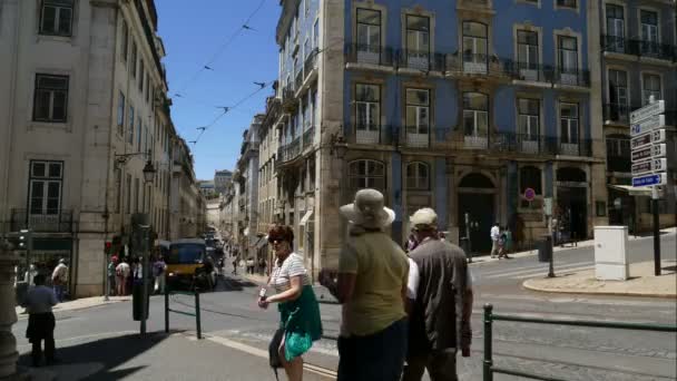 Streetscene в Лісабоні, Португалія — стокове відео