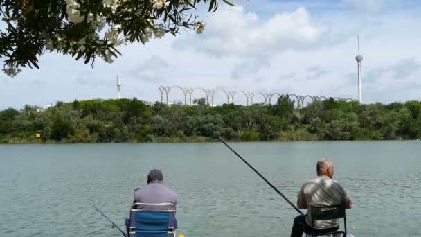 Pohled z rybářů na canal — Stock video