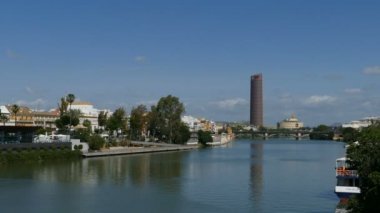 Kanal Alfonso XIII Manzaralı