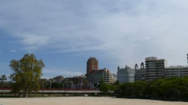 Çiçek köprü Turia Garden