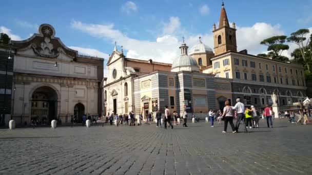 Hermosa Piazza del Popolo — Vídeo de stock