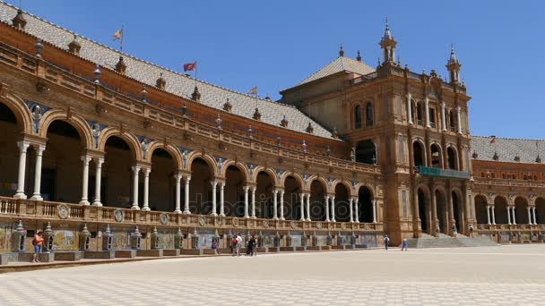 Királyi palota, a Plaza De Espana — Stock videók