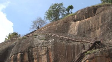 Sigiriya aslan kaya