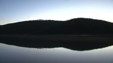 Muhteşem göl manzarasına görüntüleri