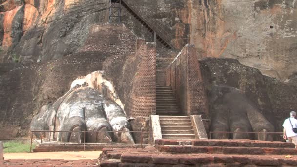Burcht op Sigiriya lion's rock — Stockvideo