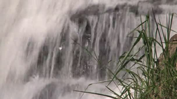 Bela cachoeira Rawana — Vídeo de Stock