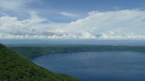 Lake Apoyo in Catarina — Stockvideo