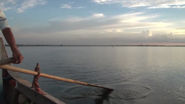 Amarapura, sunset at U-bein bridge — Stock Video