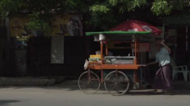 Mandalay, sokağın trafiğe