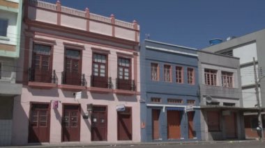 Laguna, sömürge binaları