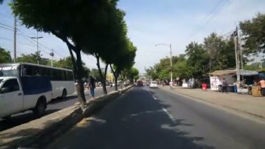 Nikaragua sokaklarında Sürüş