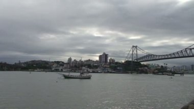 Florianopolis, Hercilio Luz Köprüsü, manzarası görüntüleri