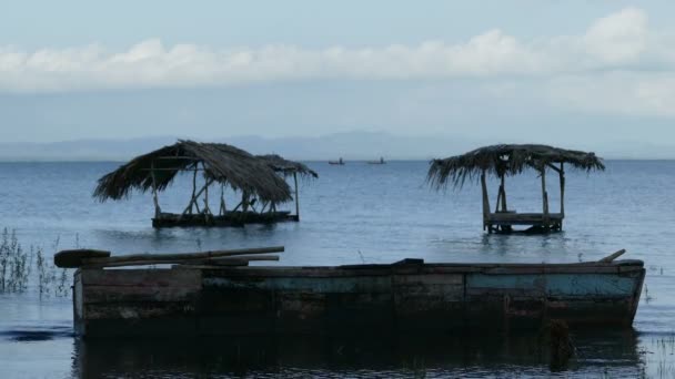 Umyć domy w jezioro Ometepe — Wideo stockowe