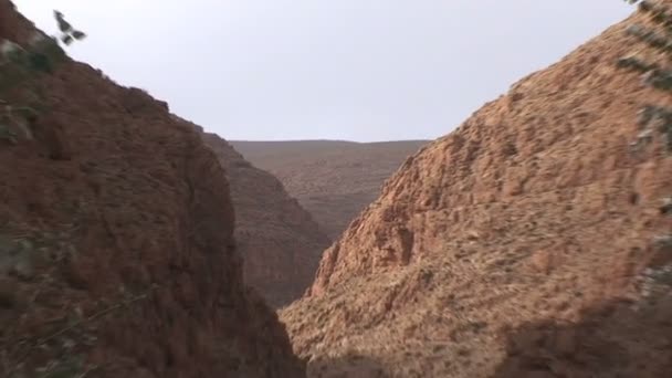 Vallée du Dades, paysage, zoom arrière — Video