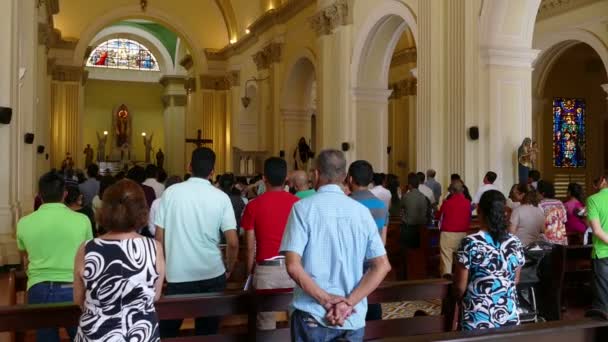 Služba kostel Iglesia La Merced — Stock video