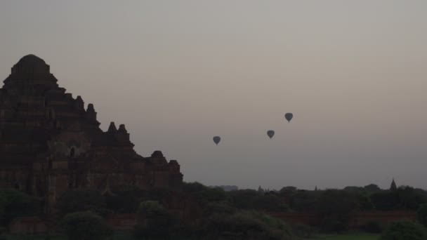 Fantastiska sunrise i Bagan — Stockvideo