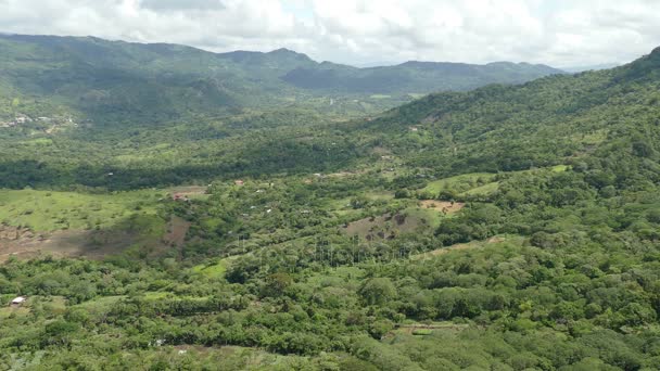 Übersicht des Matagalpa-Dorfes — Stockvideo