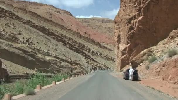 Conducir a través del valle de Dades — Vídeos de Stock