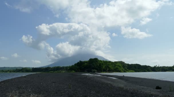 Vue sur le vulcano Concepion — Video