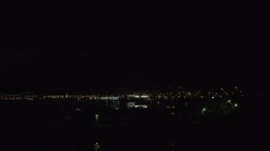 Florianopolis, Hercilio Luz Köprüsü, gece manzarası görüntüleri