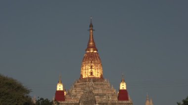 아난 다 사원, 미얀마