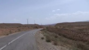 Dades vadi boyunca sürüş