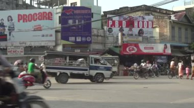 Mandalay, kaotik trafik sahne