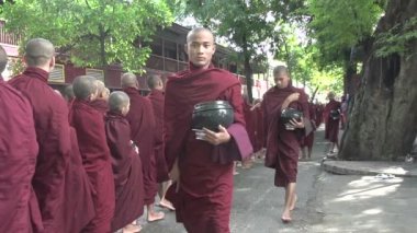 Rahipler Shwemokehtaw Pagoda at