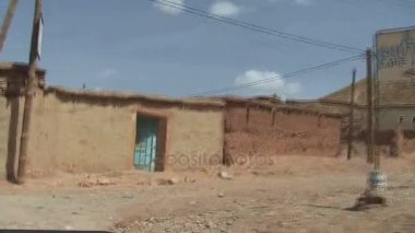 Dades vadi boyunca sürüş