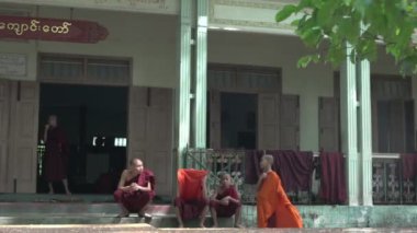 Rahipler Shwemokehtaw Pagoda at