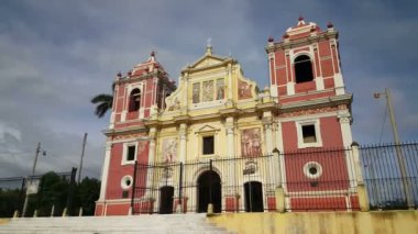 Dulce Nombre de Jes el Calvario church  