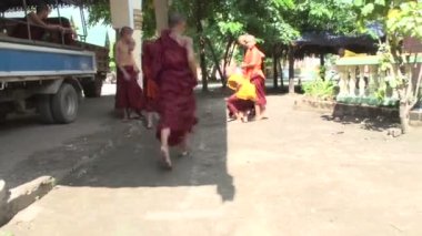 Rahipler Shwemokehtaw Pagoda at