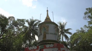 Pathein, Shwe Wetluu Pagoda küçük köyde