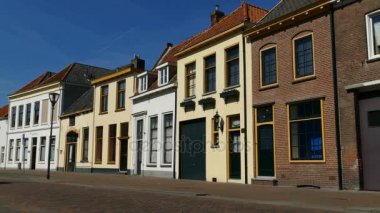 Adam Bisiklete binme tarihi evleri