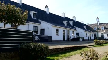 Beyaz Hollandalı Katwijk içinde evler