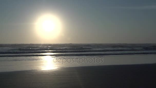 Laguna, Sonnenaufgang am Strand — Stockvideo