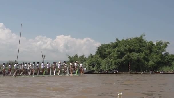 Festival de Phaung Daw Oo Pagoda — Vídeo de Stock