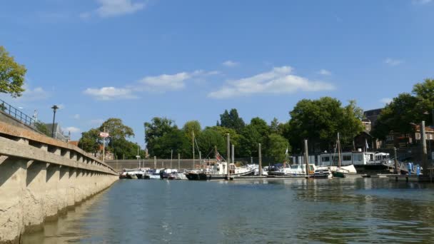 Marina Zutphen na řece Ijssel — Stock video