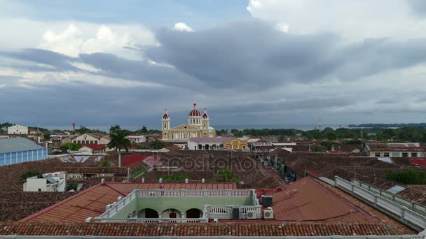 Übersicht Granada vom Dach — Stockvideo
