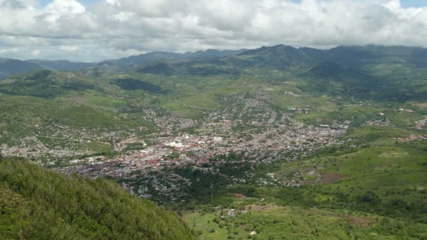 Vista general del pueblo de Matagalpa — Vídeos de Stock