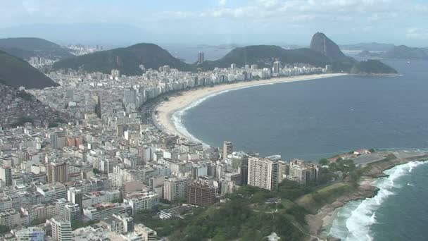 Strand van Copacabana in Rio — Stockvideo