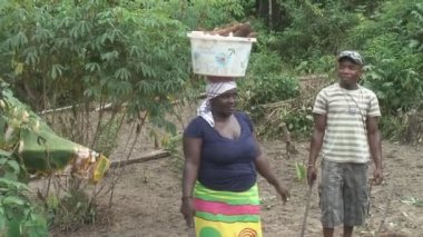 Grand Rio nehir yıkamada yapıyor kadın 