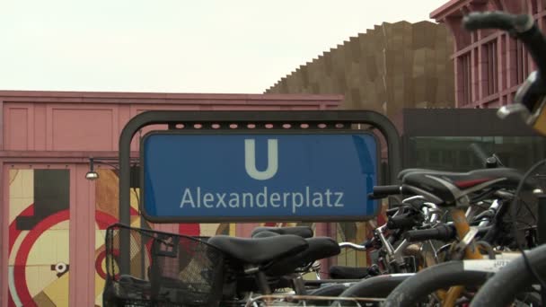 Potsdamer Platz traffic — ストック動画