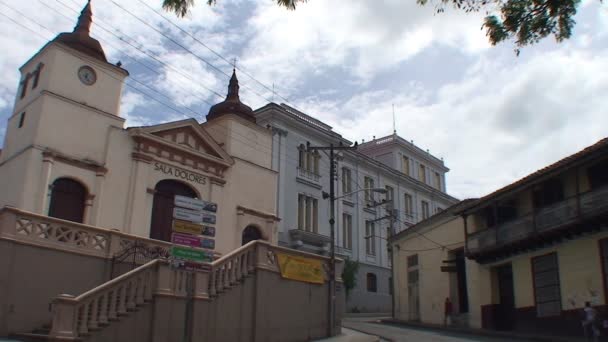 Iglesia en Plaza de Dolores — Vídeo de stock