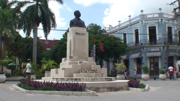 Maceo, Camagüey heykeli — Stok video