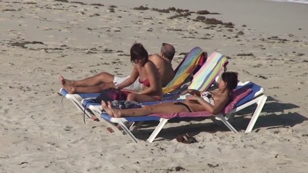 Vacaciones en la playa de Varadero — Vídeos de Stock