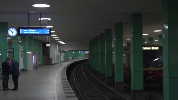 Berlin, S-Bahn, underground railway — Stok video